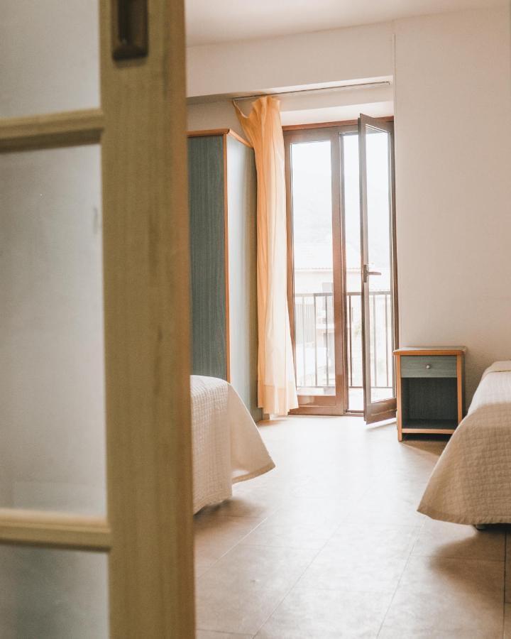 Hôtel Ideal Porto  Esterno foto