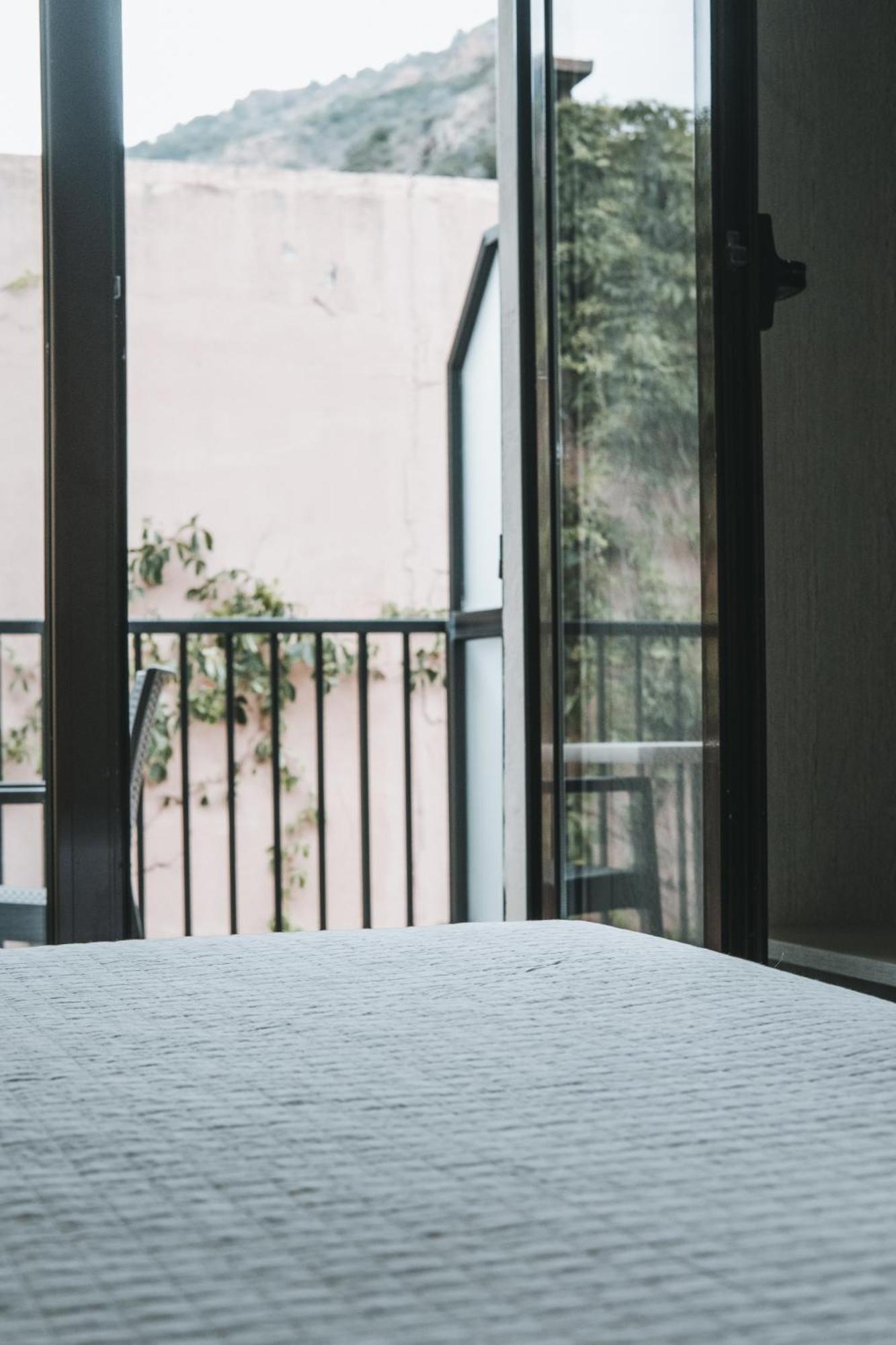 Hôtel Ideal Porto  Esterno foto