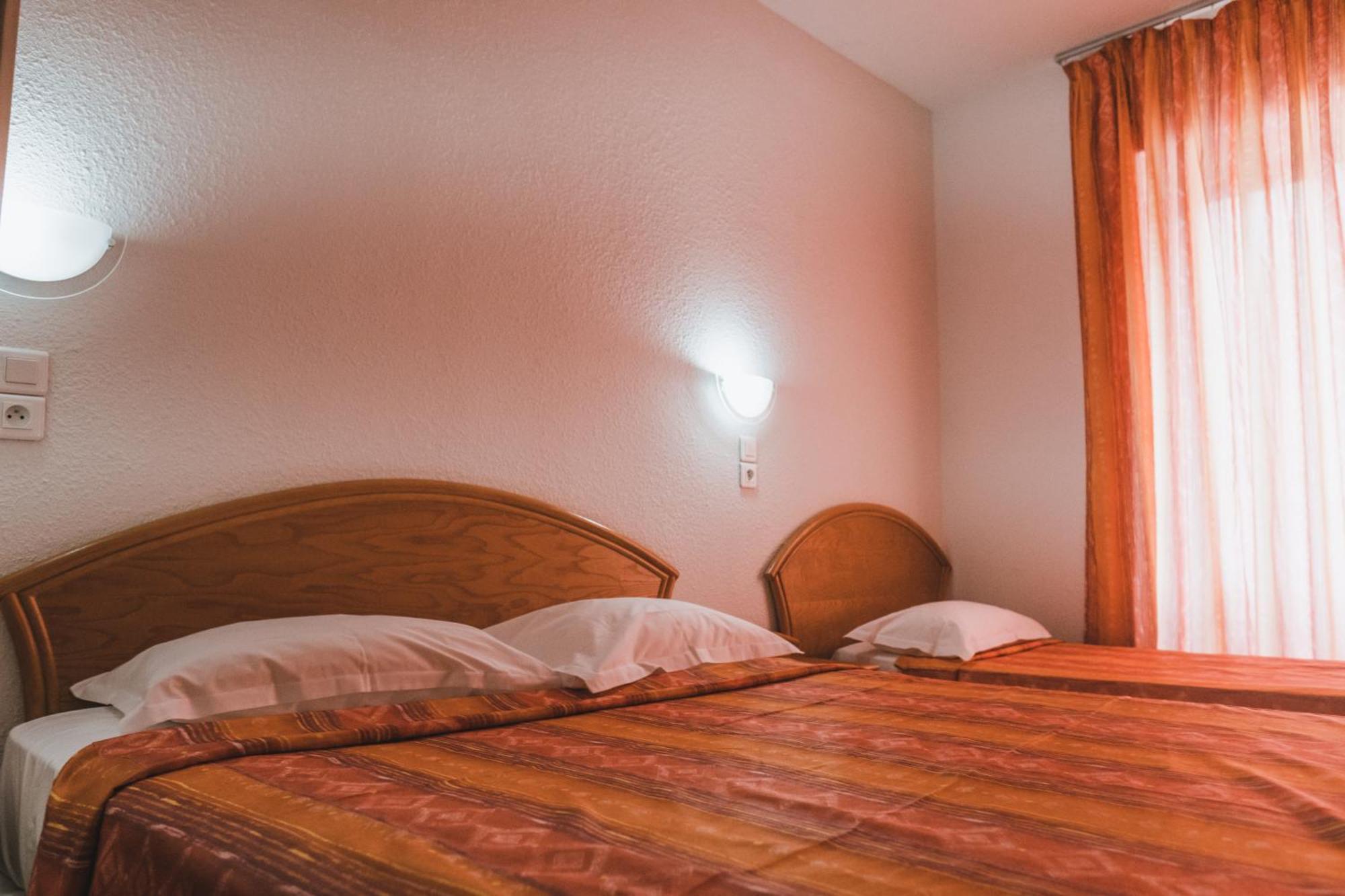 Hôtel Ideal Porto  Esterno foto